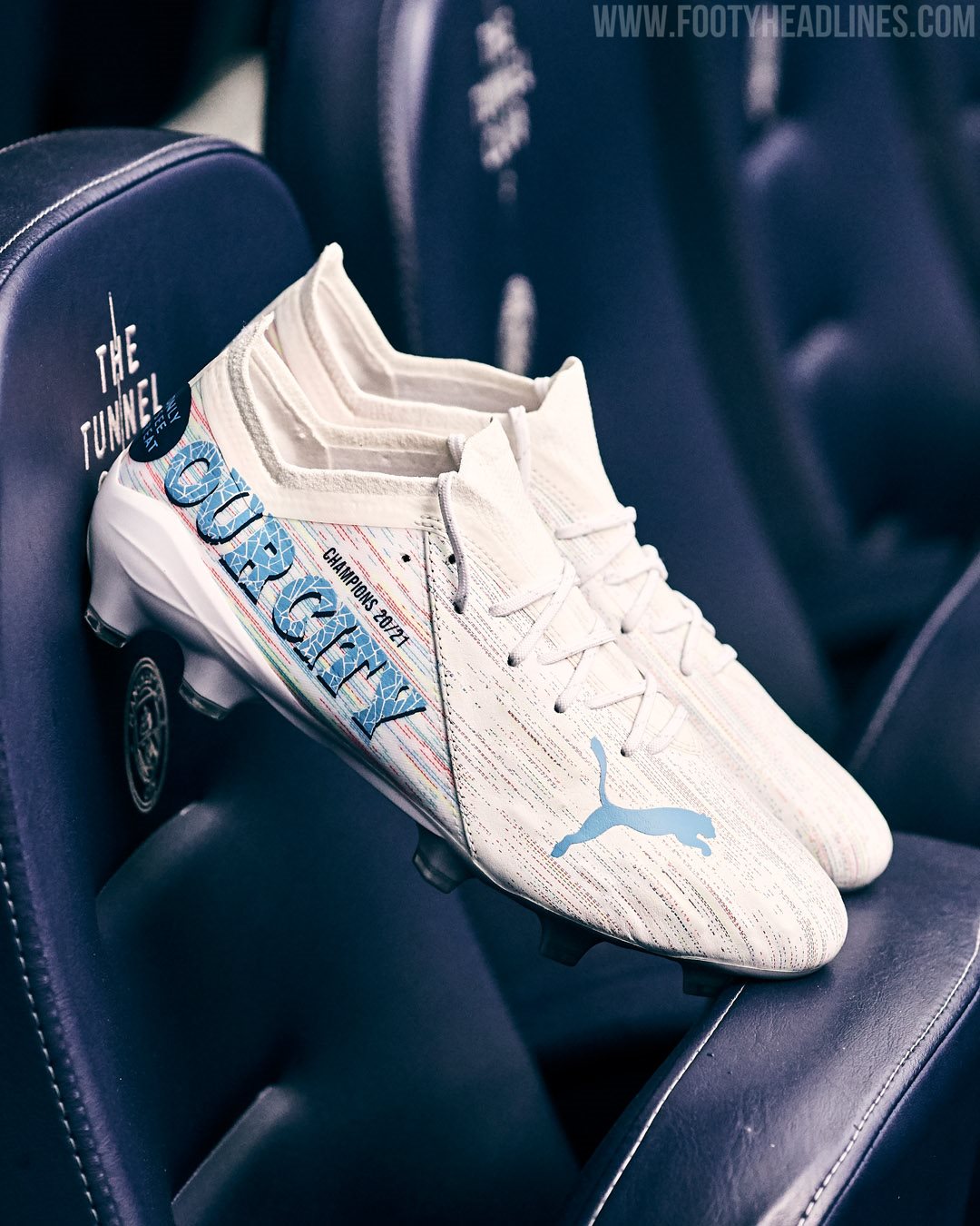 Puma man city boots on sale